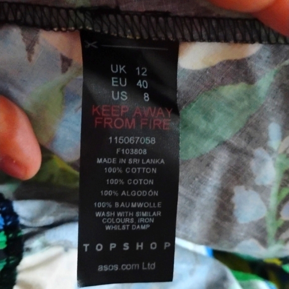 💛Topshop Tropical Floral Cutout Peplum Camisole. Size 8 - Picture 12 of 16